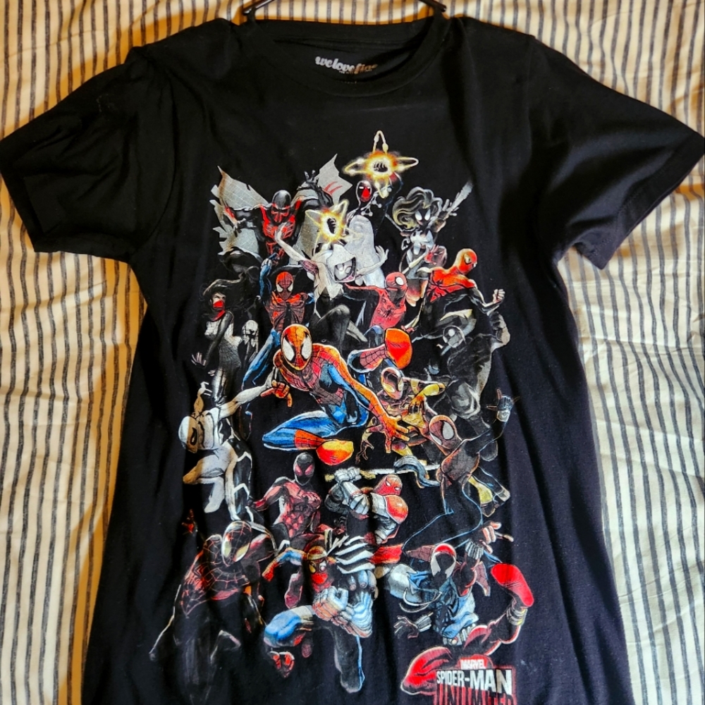 Spiderman Unlimited Multiverse Black T-shirt Small